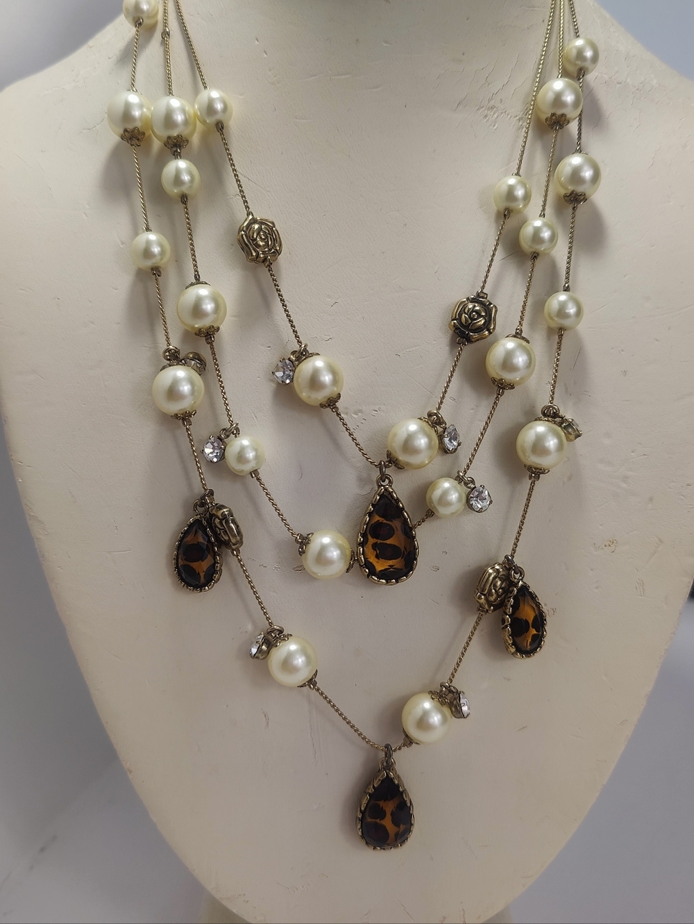 Betsey Johnson Multi Strand Pearl Necklace Gold Tone Leopard Print Teardrop